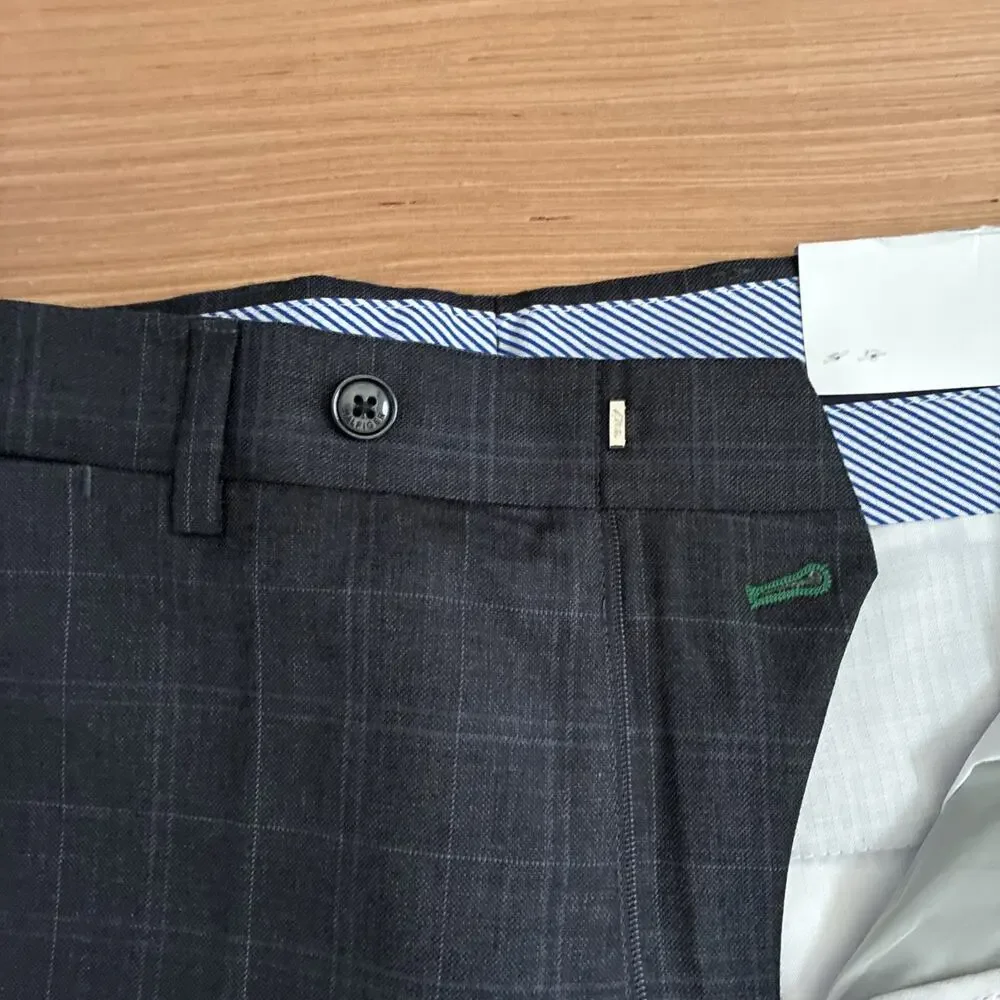 Tommy Hilfiger Men's Size 32x32 Tailored Trim Fit 100% Worsted Wool Dress Pants